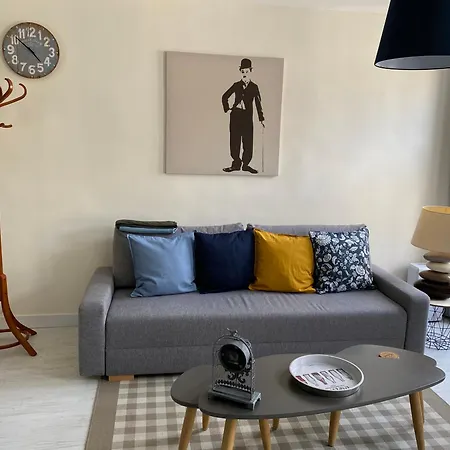 Hyper Centre 아파트 *